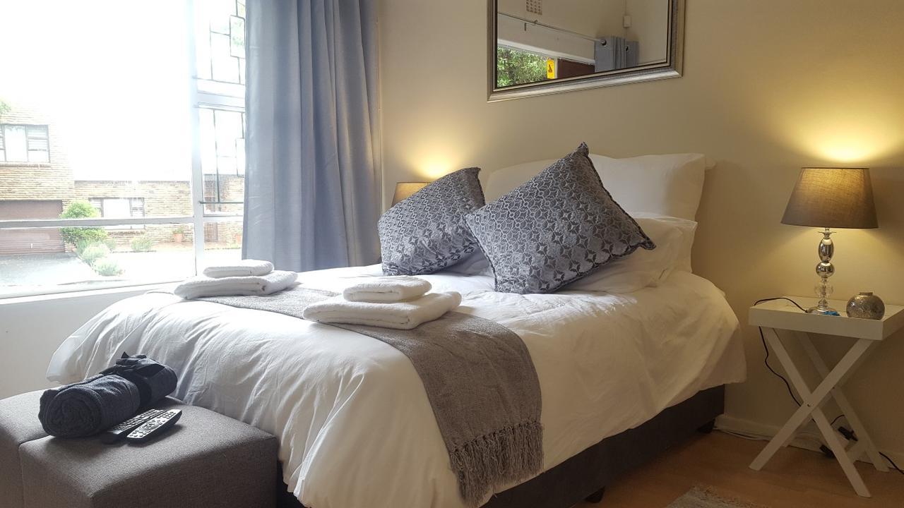Pelikaan 9 Apartment Stellenbosch Ngoại thất bức ảnh