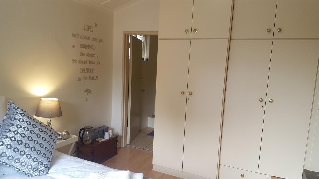 Pelikaan 9 Apartment Stellenbosch Ngoại thất bức ảnh